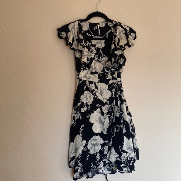 Free People | Dresses | Free People Pm Black And White Floral Wrap Mini Dress | Poshmark Free People | Dresses | Free People Pm Black And White Floral Wrap Mini Dress | Poshmark